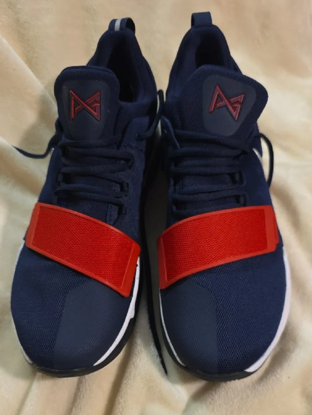 Paul George 1 NIKE